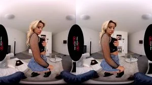 VR GABBIE CARTER BIG BOOBS thumbnail