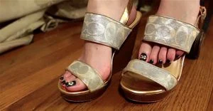 Heels thumbnail