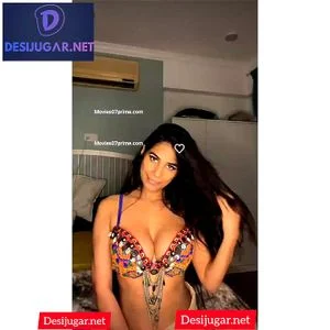 poonam pandey thumbnail