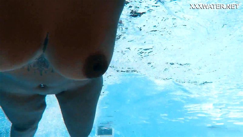 Latina babe Yorgelis blows your mind with her huge tits Latina babe Yorgelis blows your mind with her huge tits