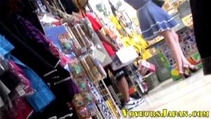 Watch from 0:04:23