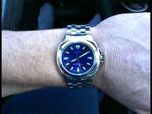 Watch from 0:00:32