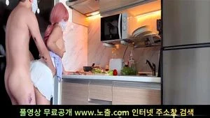 주방에서 미친 뒤치기 비쥬얼최강 하드 패티쉬 하녀복 korea 국산 유출 한국야동 국산야동 야동 한국 korea