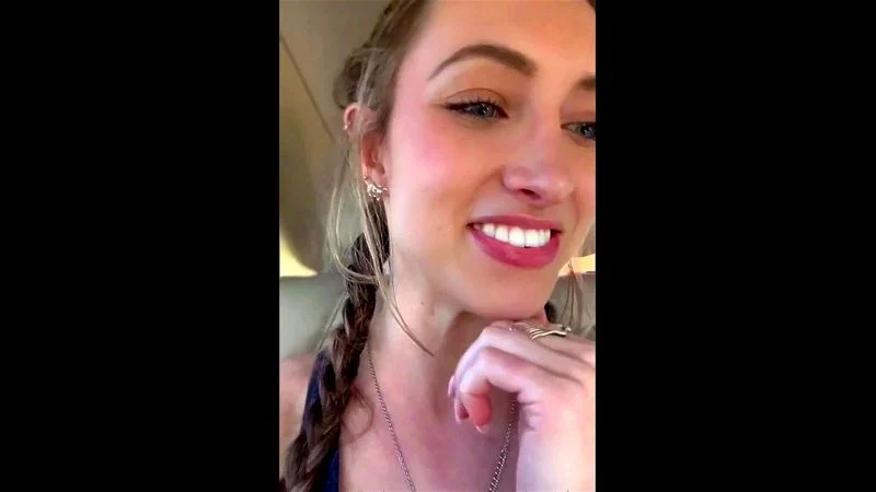 Dani Day sucking the UBER DRIVER Onlyfans video