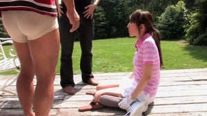 Sweet Japanese girl redefines the rules of golf with a blowjob