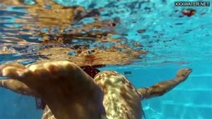 Big ass Latina Yenifer Chacon swimming