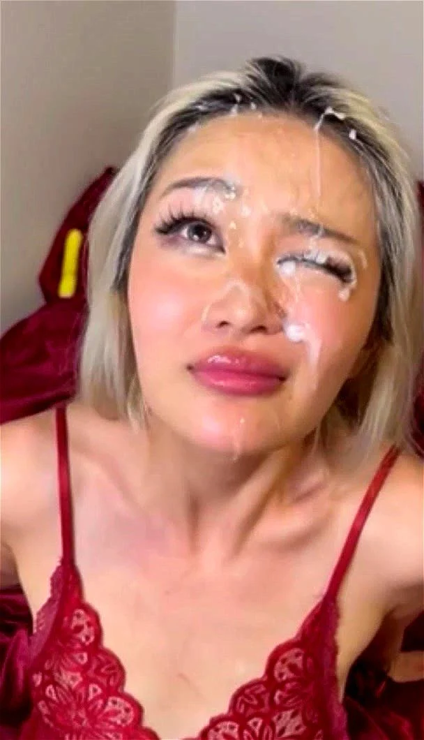 Asian Blonde Gets Huge Facial Asian Blonde Gets Huge Facial