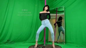Watch from 0:00:17