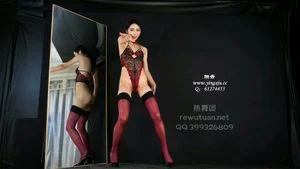 黑girl鑫蕾 thumbnail