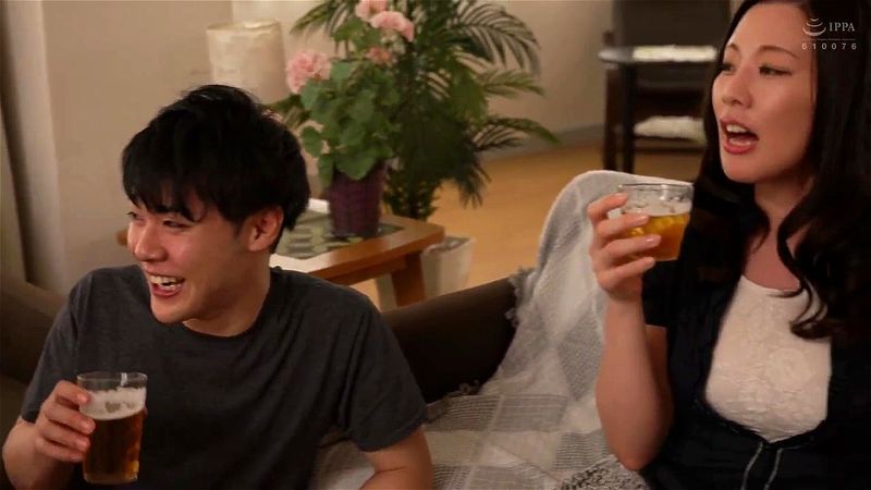 妻子與鄰居喝酒108 妻子與鄰居喝酒108