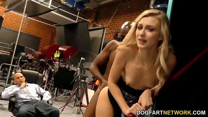 Alexa Grace takes BBC at Cuckold Sessions Alexa Grace takes BBC at Cuckold Sessions