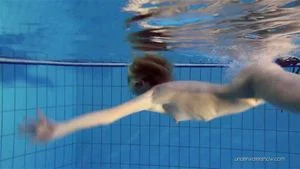 Underwatershow thumbnail