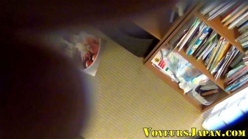 Asians porn video – Petite japanese babe rubs