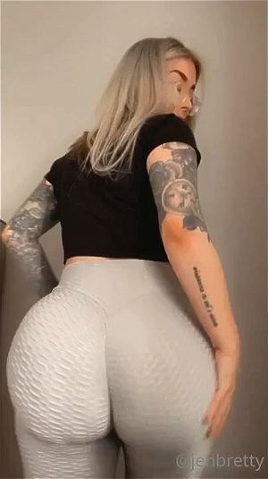 Big booty thumbnail