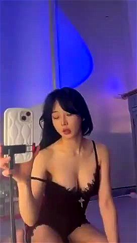Watch from 0:00:23