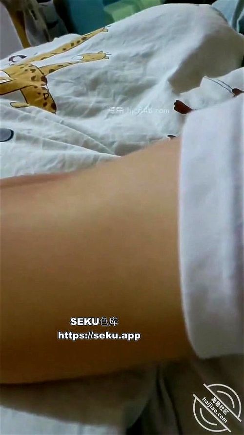 ストッキングを履いた執着、女上位で中出し エロ動画 - SpankBang