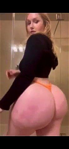 BLONDE WITH HUGE PAWG (Mor3 In D3scripti0n) BLONDE WITH HUGE PAWG (Mor3 In D3scripti0n)
