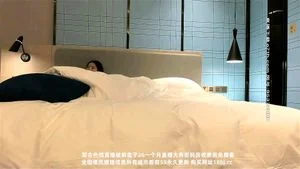 【小宝寻花】 中国直播第二场高颜值女神，温柔健谈善于调情，很是诱惑喜欢不要错过(1) thumbnail