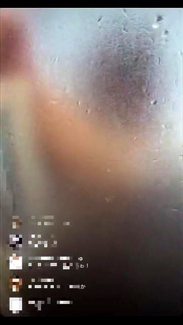 インスタライブ　友達　風呂 Porn - SpankBang
