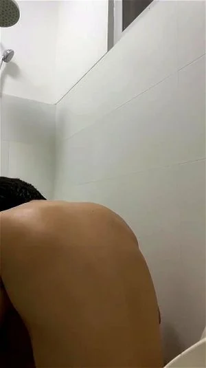 Watch from 0:05:32