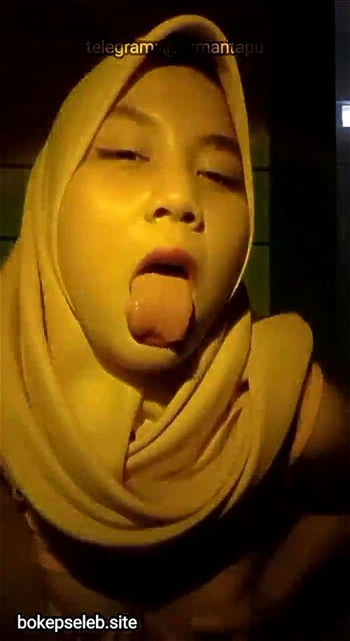 Remaja Hijab Malay Becek
