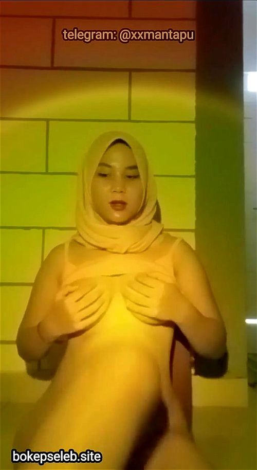 Remaja Hijab Malay Becek