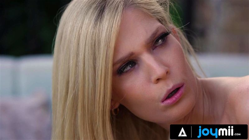JOYMII - Horny Blonde Candee Licious Starts Her Day With A Big Cock In Her Cute Butt JOYMII - Horny Blonde Candee Licious Starts Her Day With A Big Cock In Her Cute Butt