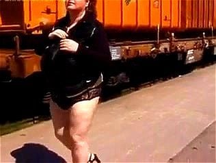 BBW by the train