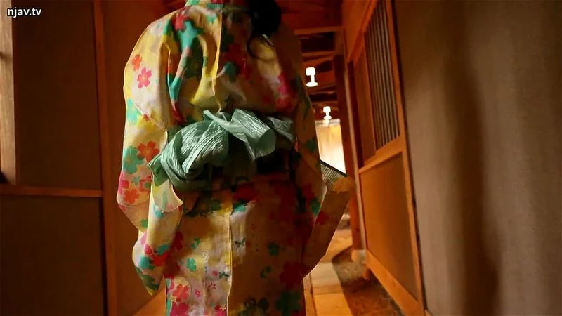 MBRBN-038 湯女美人/上羽絢 MBRBN-038 湯女美人/上羽絢