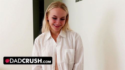 StepDad Helps Out Step Daughter With Her Self-Esteem By Empowering Her With Her Sexuality - DadCrush