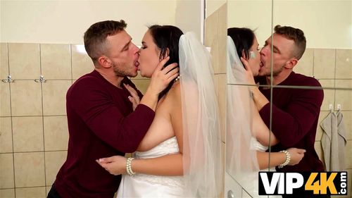 Sofia Lee porn video – VIP4K. Wife gets her hairy vagina licked and penetrates in the WC