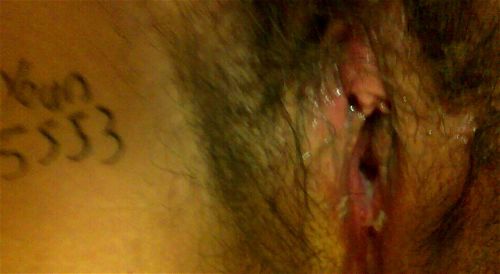 대화 카섹 어린 암캐년 보지 쑤시면서 사진 찍어주기 Video Porno - SpankBang