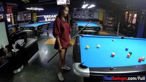 Perfect ass Thai bargirl has a massage blowjob for her customer