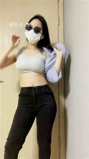 美美美 thumbnail