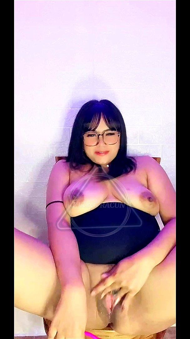 Horny girl Horny girl