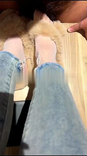 Watch from 0:00:35