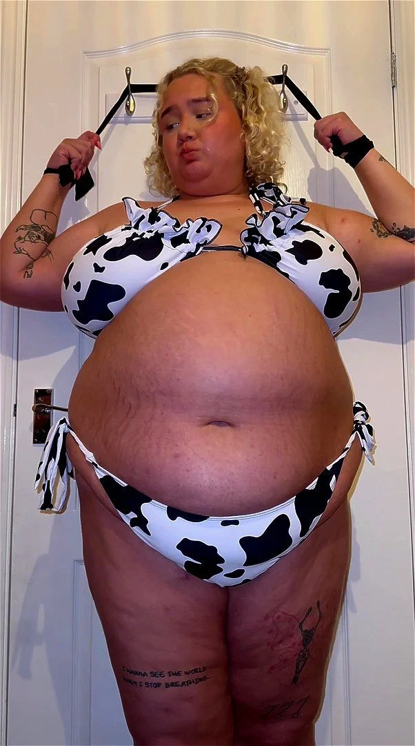 Babymae feedee bondage feeding! Babymae feedee bondage feeding!
