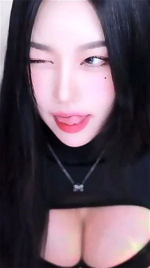 TikTok thumbnail