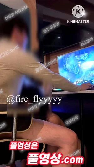 Watch from 0:01:23