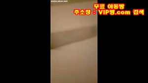 Watch from 0:00:33