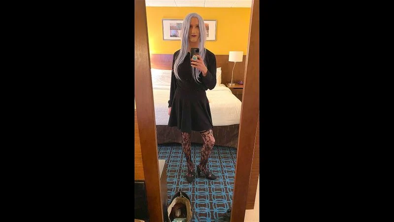 Crossdresser in Hotel Ready for Sex