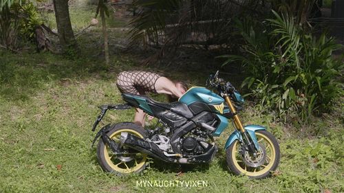 How i washing my bike in the fishnet
