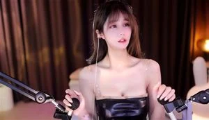 Watch from 0:00:35