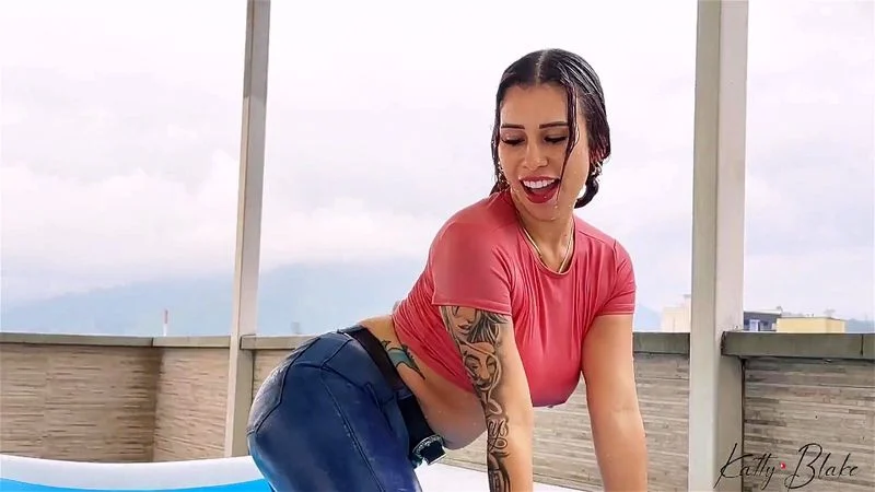 wet tshirts wet tshirts