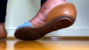 Soles and shoeplay thumbnail