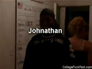 Watch from 0:01:05
