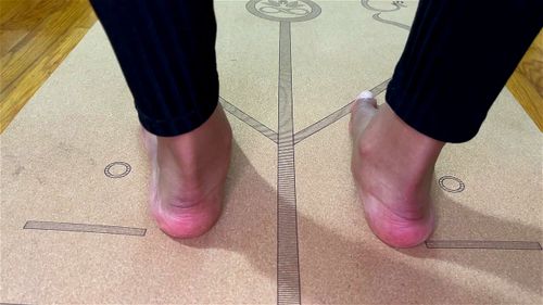 Wrinkled porn video – Yoga Feet Close Up More