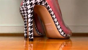 Heels thumbnail