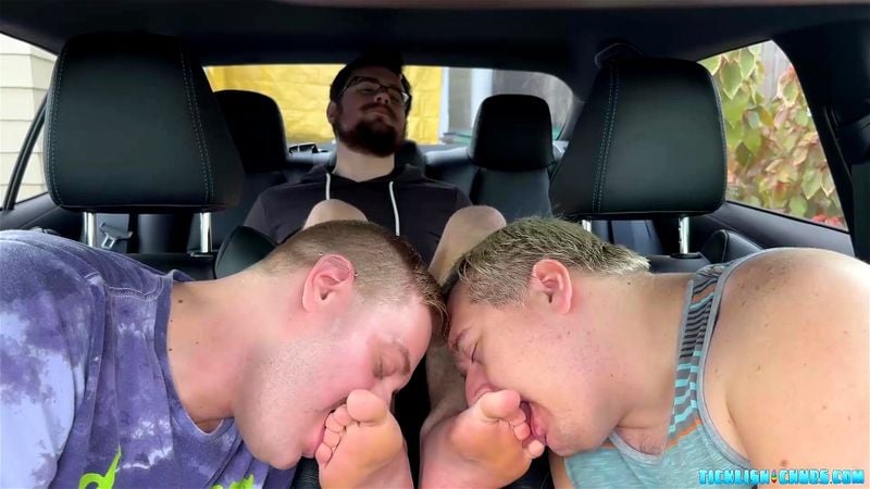 Car ride turns into a foot licking and worshipping threesome