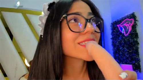 Lindamarti porn video – Look how I use my tongue with my toy and my dildo to give myself pleasure my loves 👅💦🙈